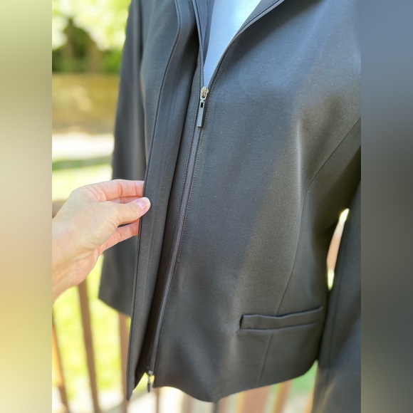 Linda Allard, Ellen Tracy, size 12 black zip up blazer new with tags - Picture 2 of 9